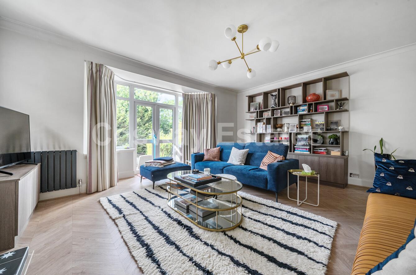 Hillside Grove, Mill Hill, NW7, London